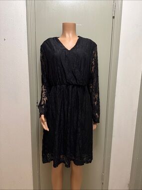 Black Lace Long-Sleeve Women’s Dress